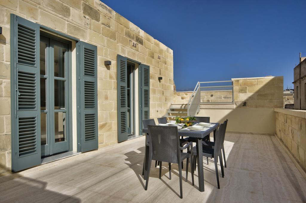 10 Strait Street Apartments Valletta Exterior photo